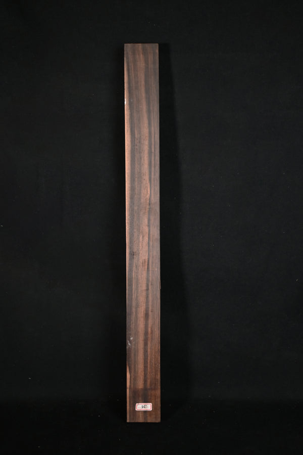 ブラジリアンローズウッド材　２７