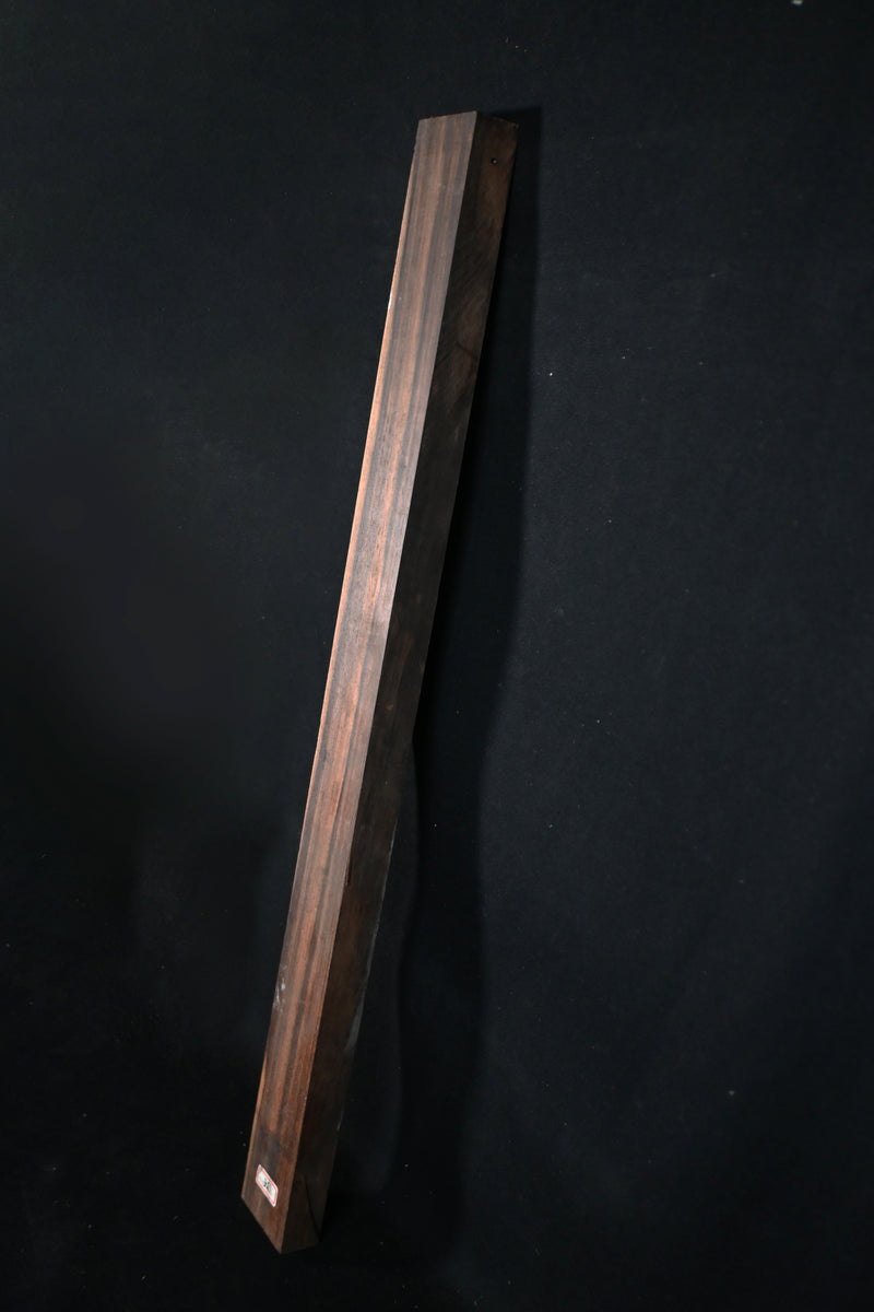 ブラジリアンローズウッド材　２７