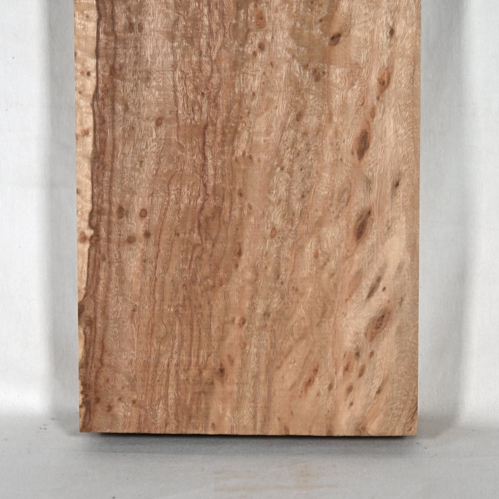 鳥眼杢クスノキ材 7 – DEEP WOOD