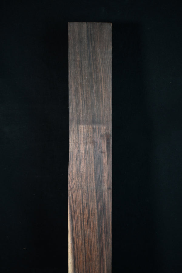 ブラジリアンローズウッド材　３１