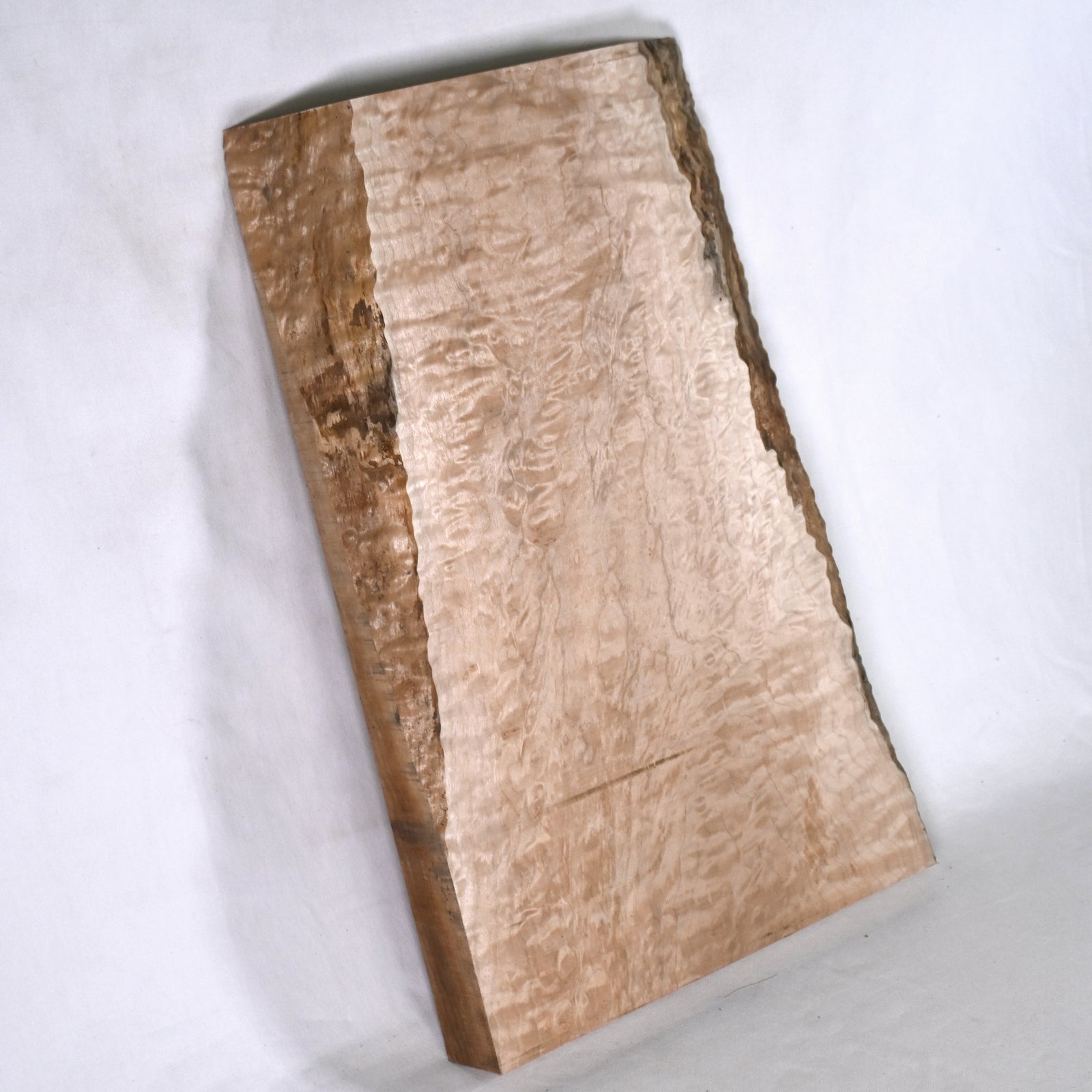 キルトメイプル材 1 – DEEP WOOD